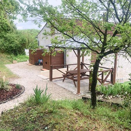 Вилла D'Est En Ouest Montcuq Экстерьер фото